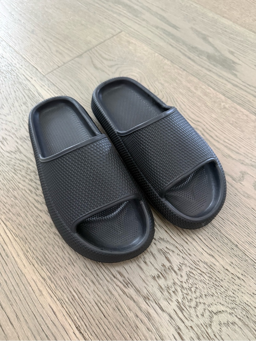 Men's Black Slide Sandals